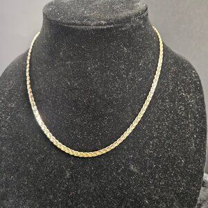 Gold tone chain necklace - 8 1/2"